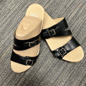 Dansko Karena Sandal in Black Burnished Calf Size 39 (8.5-9)